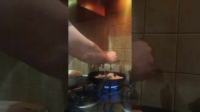 РЕЦЕПТ самых ВКУСНЫХ КРЫЛЫШЕК в мире смотреть онлайн