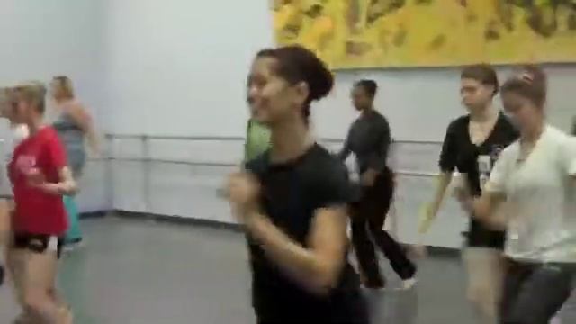 Zumba at the School of Nashville Ballet смотреть онлайн