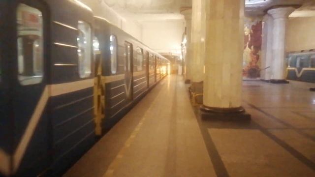 Обкатка ЕМА на Станции Автово смотреть онлайн
