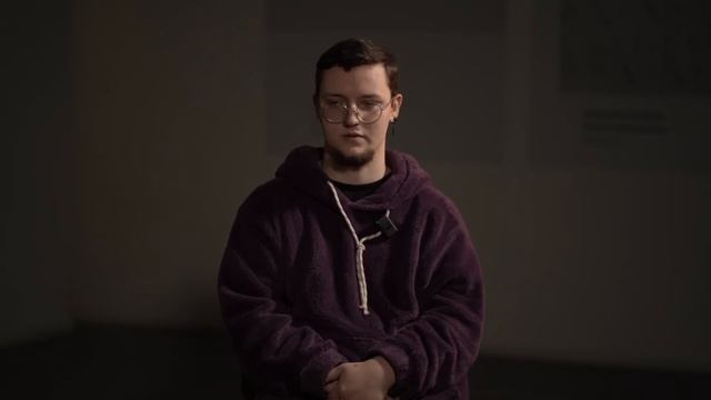 Поставили на колени и хотели вывезти в лес. Белорус в знак протеста снял флаг Лукашенко смотреть онлайн