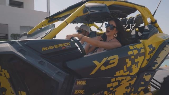 Rocio Sanz Del Rio // Sin Bla Bla Bla // Video Oficial смотреть онлайн