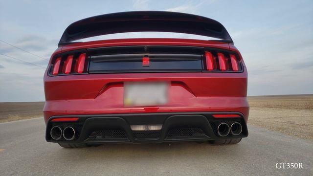 Shelby 350 vs 350R exhaust comparison смотреть онлайн