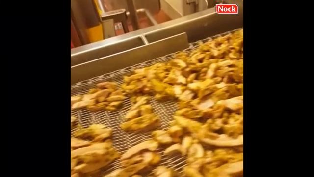Slicing cooked chicken breast - NOCK CORTEX CB495/7KK смотреть онлайн