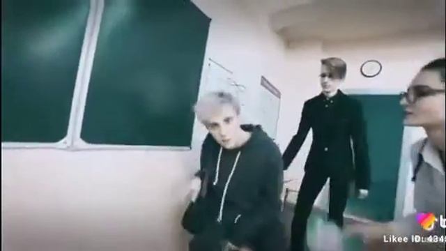 Половину клипа Влада А4