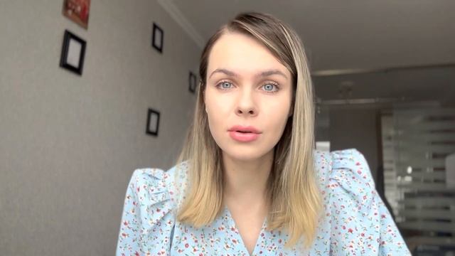 Б.Ахмадулина.«В тот месяц май».Читает Мария Астахова