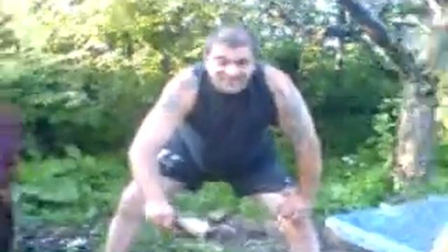 ШОК ВДВшник розбил пивную бутылку об голову и не постродал D смотреть онлайн