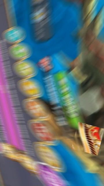 Замки висят на акулах потому что решила сделать пока не забыла идею #hungryshark смотреть онлайн