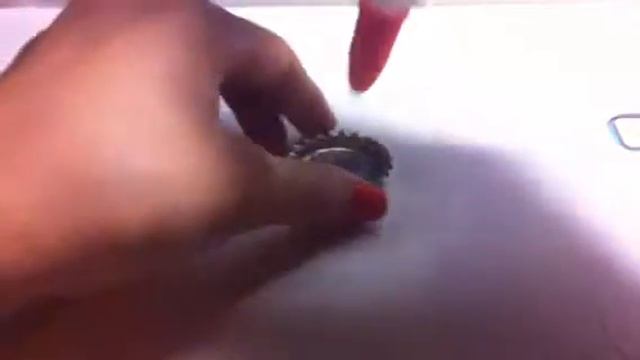 Bottle cap Magnet Tutorial смотреть онлайн