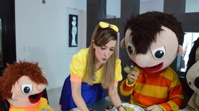 ¡Feliz Año Nuevo! - El Show De Bely Y Beto