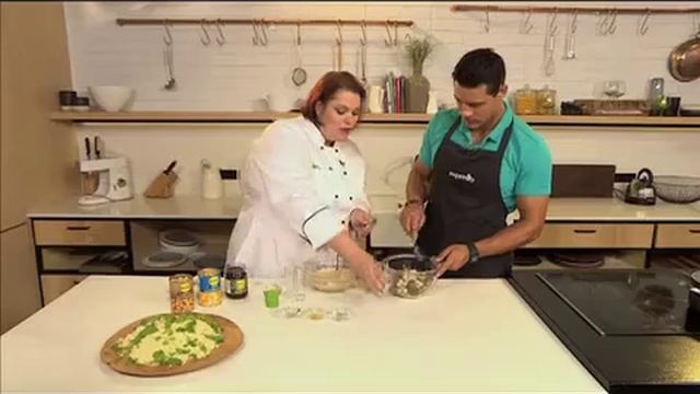 Creativity, convenience and couscous with KOO on Expresso смотреть онлайн