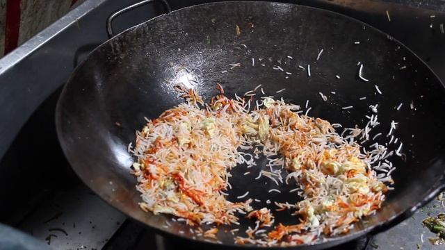 FRIED RICE|| HAKKA NOODLES||MANCHURIAN||CHINESE FOOD|| STREET FOODS OF MUMBAI - MIRA ROAD KHAUGALLI смотреть онлайн
