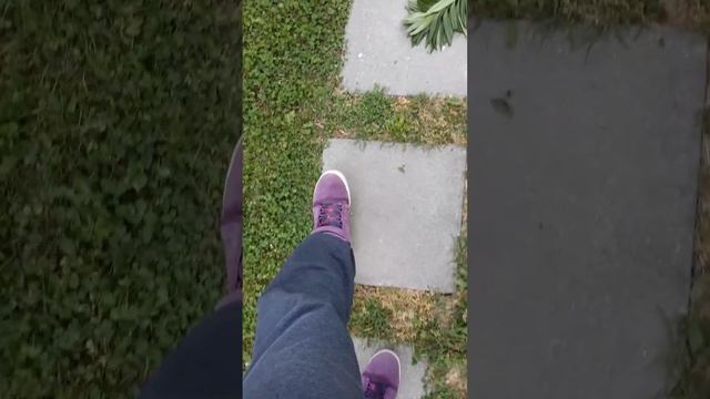 Walking outside in Osiris смотреть онлайн