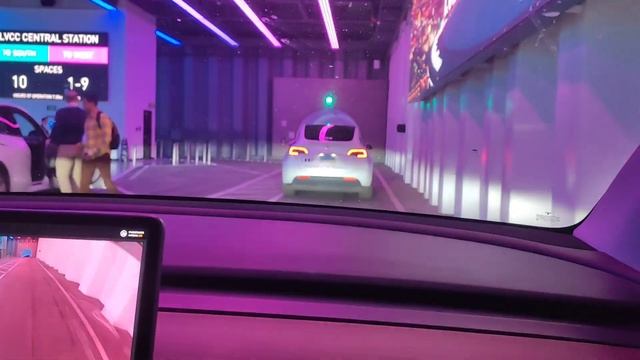 CES 2023 Car Exhibition, #Faraday Future FF91& #Tesla Vegas Loop. смотреть онлайн