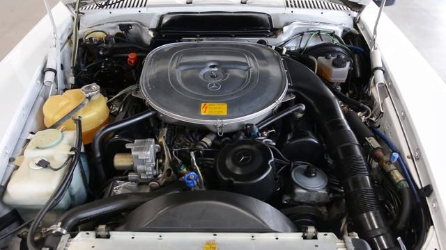 1987 Mercedes-Benz 560SL #275-MWK Now In Our Milwaukee Showroom смотреть онлайн