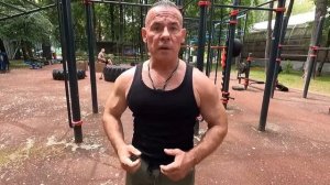 БРУСЬЯ ОТ ДЯДИ ЮРЫ - ЕДИНСТВЕННАЯ ВЕРНАЯ ТЕХНИКА В ОТЖИМАНИЯХ НА БРУСЬЯХ