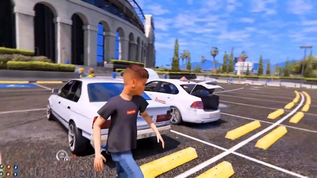 УЧИМ СВОИХ ДЕВУШЕК ОПЕРСКОЙ ЕЗДЕ НА УЧЕБНОМ ПОЛО ИЗ АВТОШКОЛЫ! ЛИЗА СУЕТИТ! ШКОЛЬНЫЕ БУДНИ ГТА 5 смотреть онлайн