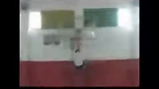 Попробуй не засмеяться смотреть онлайн