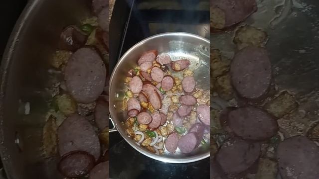 Low-carb Spicy Jicama and Sausage Stir-fry смотреть онлайн
