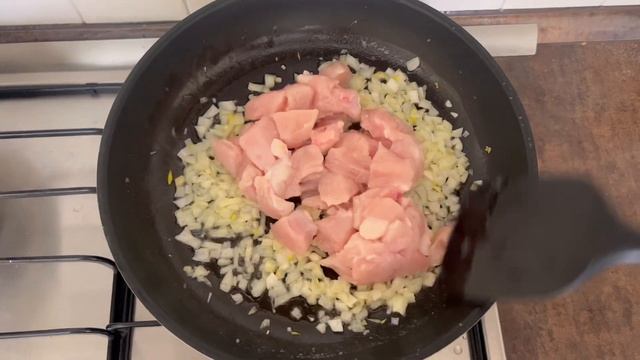 🥘 Ви повинні спробувати приготувати цю смакоту. Простий рецепт ЖУЛЬЄН з куркою та грибами. смотреть онлайн