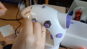 Обзор на мини швейную машинку SM 202A.