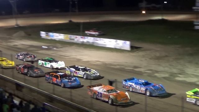 Late Model Feature Race At I-96 Speedway, Michigan On 08-25-16.