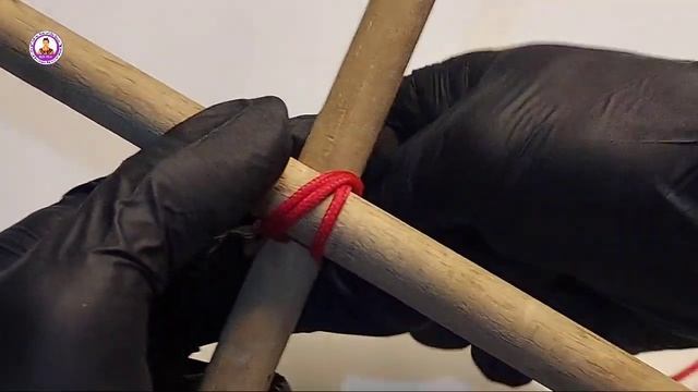 Cara Membuat Ikatan Silang Pramuka (Diagonal Lashing) смотреть онлайн