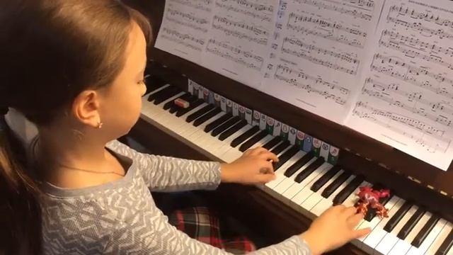 Александра. Хроматическая гамма от До смотреть онлайн