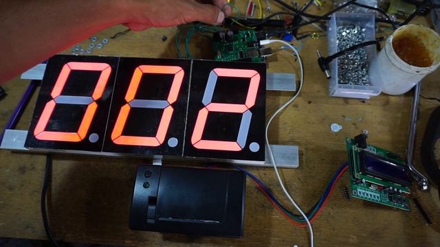 Mesin Antrian 1 Loket Minimalis Arduino смотреть онлайн