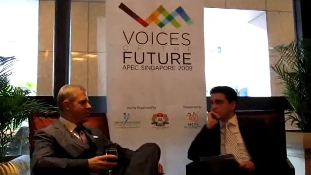 APEC Interview - Mr. John W.H. Denton with Thom Woodroofe смотреть онлайн