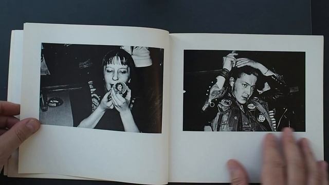 #22 CAMERA Book Review: Ken Pate - Roquette Rockers смотреть онлайн