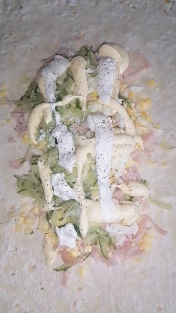 Бюджетно и быстро. Шаурма/Shawarma. Простые продукты в лаваше.❤️ Очень вкусно.