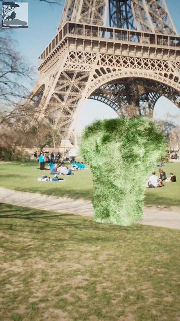 What is it? Monsters next to eiffel tower #shorts смотреть онлайн