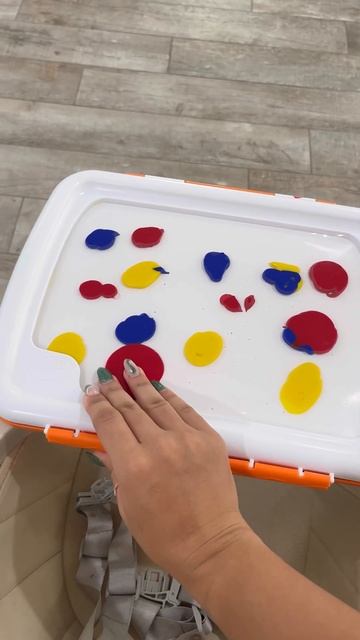 Crayola Easy Clean is a GAME CHANGER! 🎨✨ смотреть онлайн