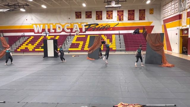 Valencia High School Color Guard 2023 “What Could’ve Been” смотреть онлайн