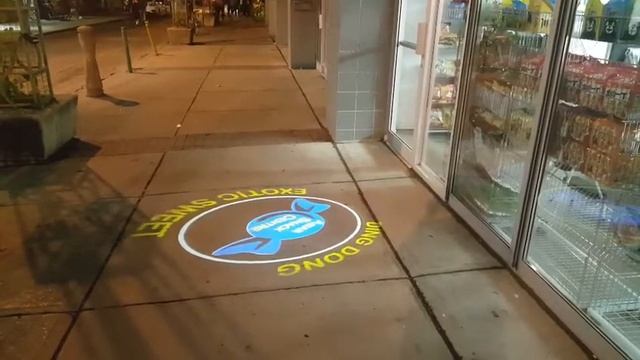 led 20w rotary logo projector light outdoor waterproof IP65 смотреть онлайн