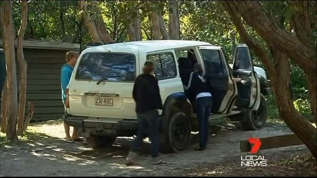 German backpacker dingo attack - Seven Local News 30-07-2012 смотреть онлайн