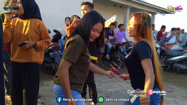 terbaru ❗ dencer cantik goyang eboh bersama RMC desa bajo Sumbawa NTB смотреть онлайн