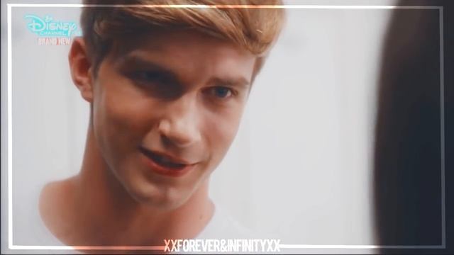 Vanessa & Beckett// Crush смотреть онлайн