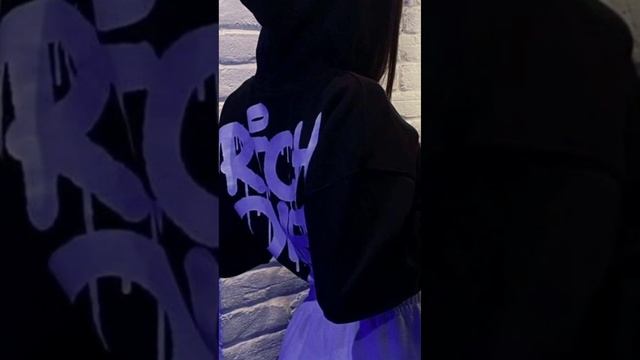 Тает лёд / Суета 🌹 смотреть онлайн