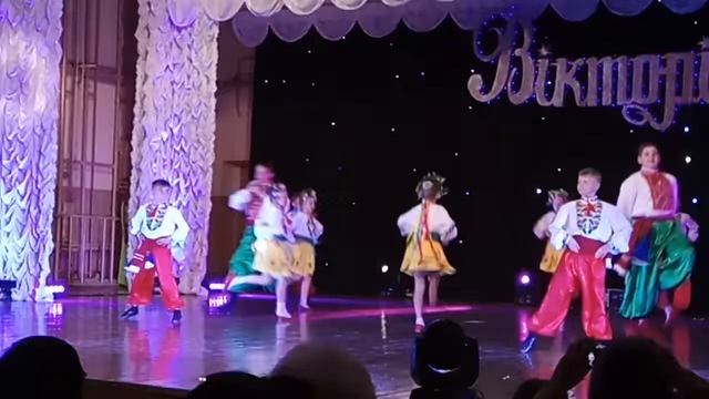 Колектив Веселка Павлоград 30.05.18. смотреть онлайн