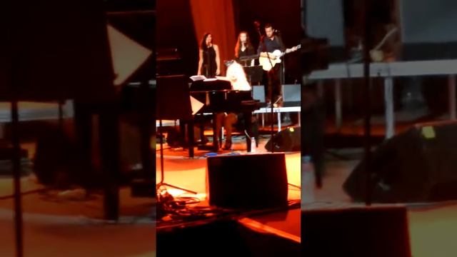 Marietta Fafouti / Papa I'll fly / Κηπος Μεγαρου смотреть онлайн