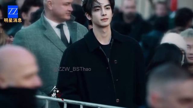 Wang Yibo and Xiao Zhan Surprise with Good News, Fans Celebrate Their Handsomeness. смотреть онлайн