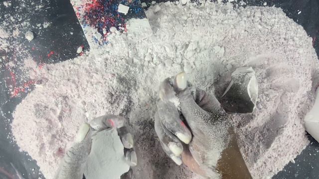 ASMR ~ 8 BLOCKS GYM CHALK CRUMBLE WITH NEON POWDER~ SATISFYING смотреть онлайн