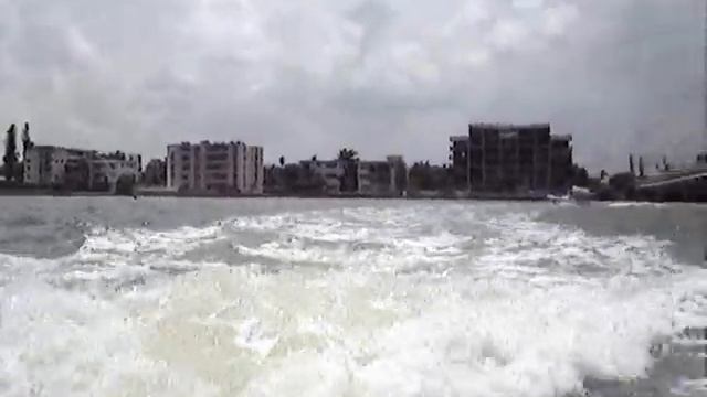 Pelican Island Boat Ride смотреть онлайн