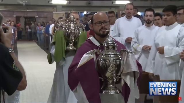Catholic — News Report — Bishop Caught on Camera смотреть онлайн