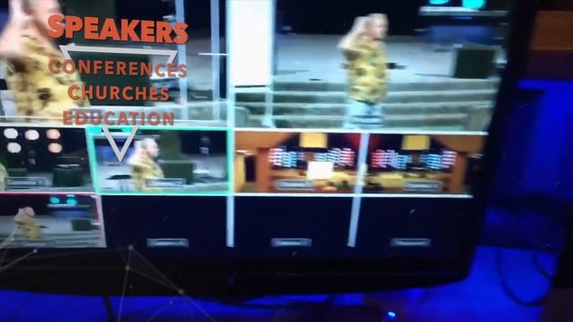 PIXIO auto follow camera: sport, speakers, entertainment смотреть онлайн