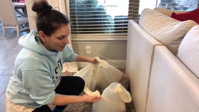 VLOGMAS DAY 4: Shop With Me @ Dollar Tree and Tuesday Morning | Rearranging the furniture смотреть онлайн