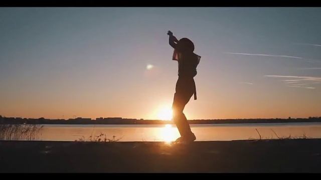 DHARIA - Sugar & Brownies [official Video]