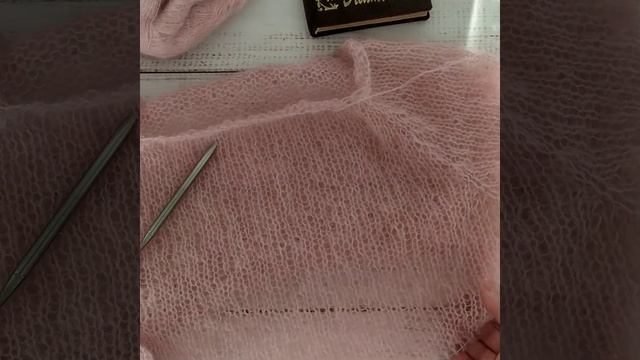 #вяжу_що_хочу #українцівяжуть Перший день стартів.🌿Мохерова кофтинка Пушинка 🌿 смотреть онлайн