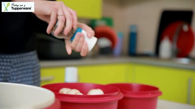 Перепілка з грибами під вершковим соусом смотреть онлайн